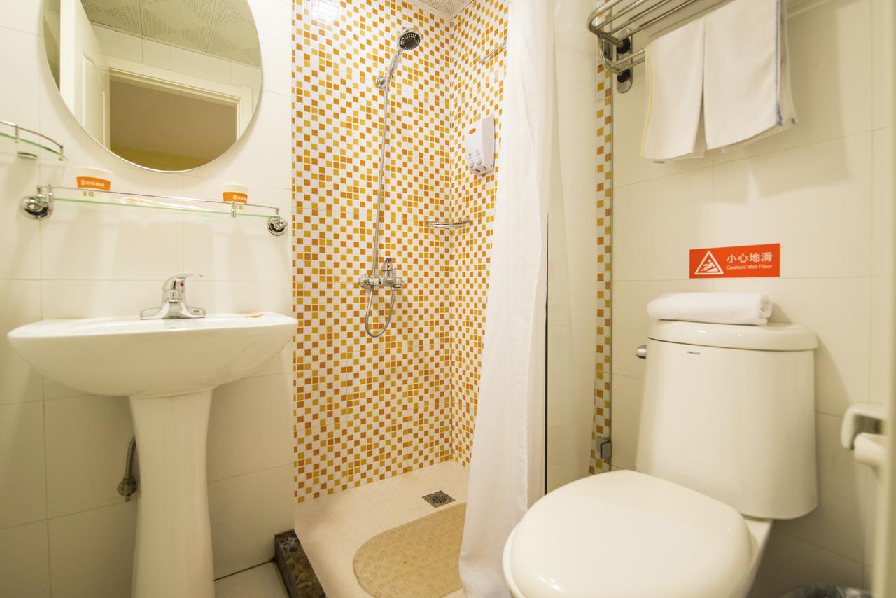 Home Inn Shanghai Hongqiao Terminal Jinshajiang Road Changfeng المظهر الخارجي الصورة